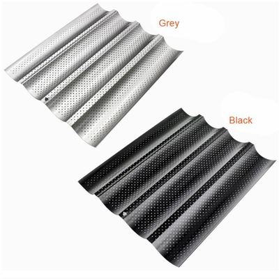 RK Bakeware China Foodservice NSF Perforated 3 Slot Baguette Baking Tray Γαλλικό τηγάνι ψωμιού