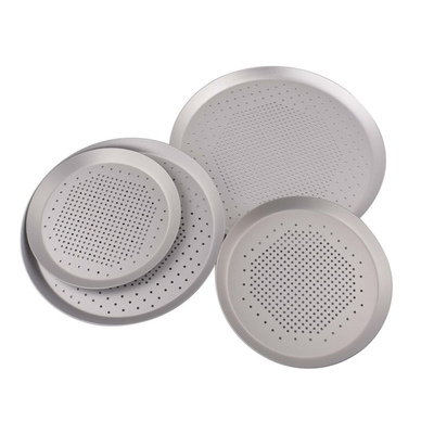 RK Bakeware China-Hard Anode Perforated Thin Crust Pizza Pan για την καμπίνα πίτσας