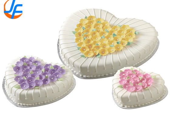 RK Bakeware China Foodservice NSF Εμπορική Κούκλα Σχήμα Καρδιάς Πάνια Χαλαρό κάτω μέρος